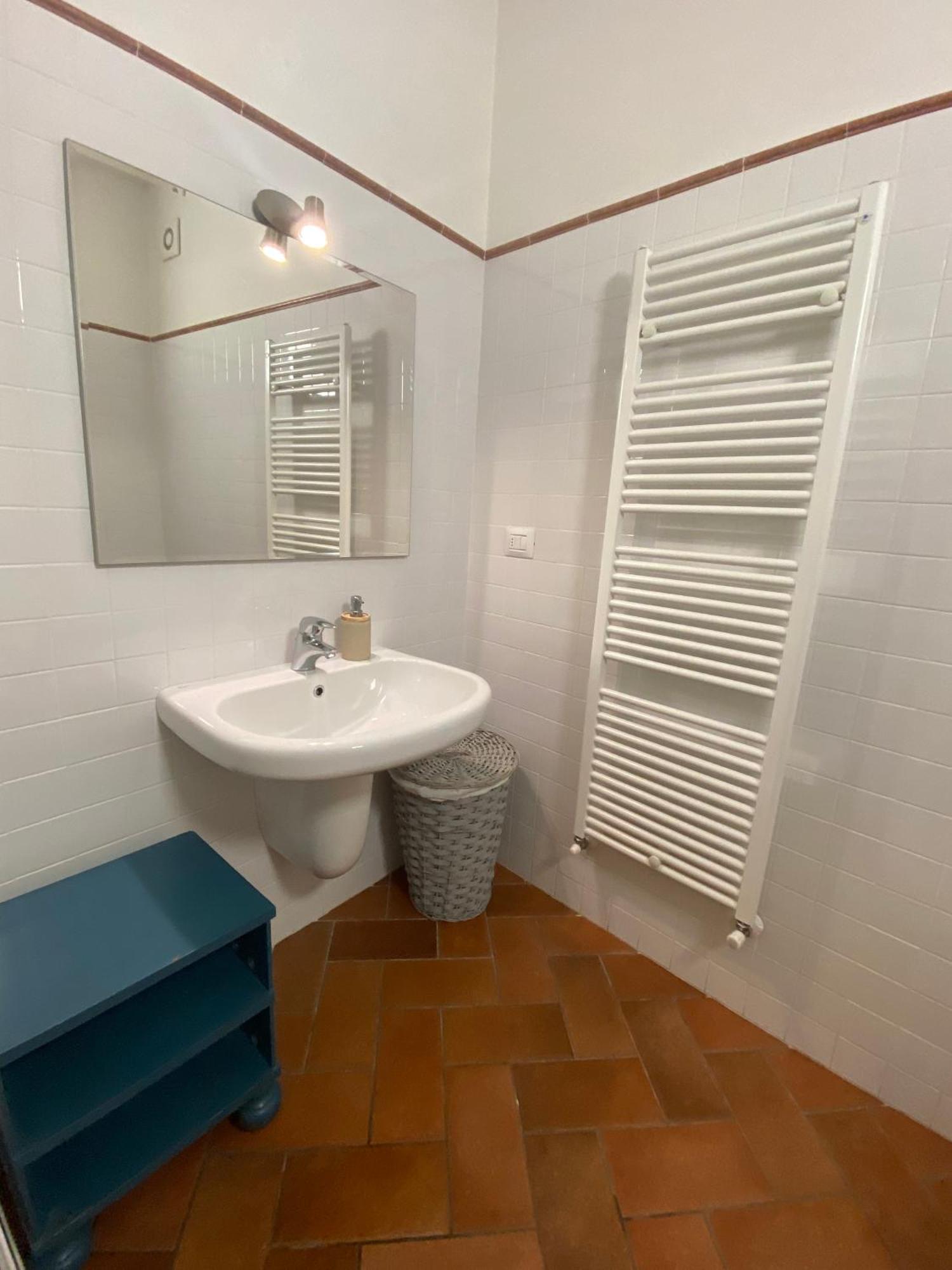 Holiday House Alla Torre Mandello del Lario Ngoại thất bức ảnh